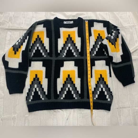 💛🖤Vintage Esprit Geometric Sweater - Black, Yellow, White💛🖤 - Picture 1 of 6